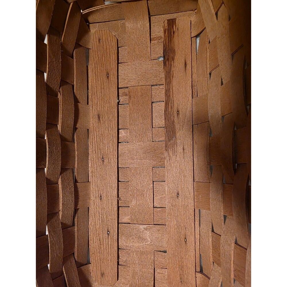 Vintage 1987 Longaberger Market Basket with plastic liner. - Picture 4 of 6